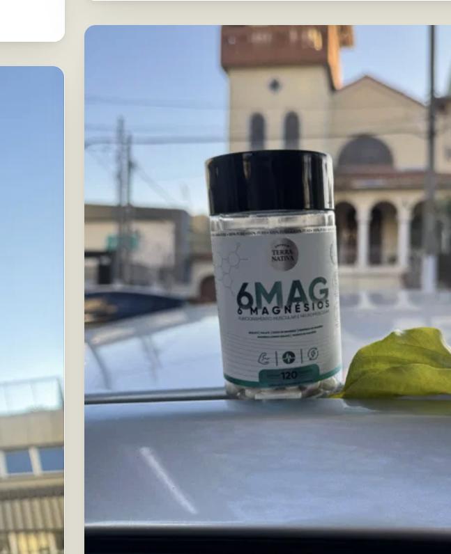 Pote de 6 Magnésios Quelato no painel de um carro