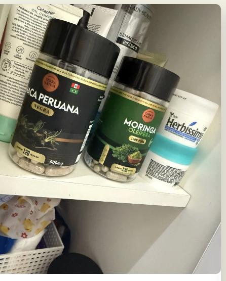 Cliente com produtos Empório Terra Nativa, incluindo Maca Peruana Negra